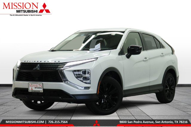 Used 2023 Mitsubishi Eclipse Cross LE AWD/4WD image 1