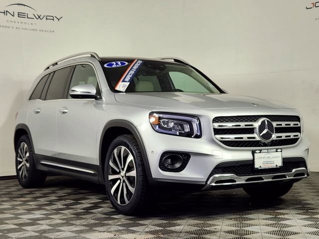 Used 2023 Mercedes-Benz GLB 250 4MATIC image 3