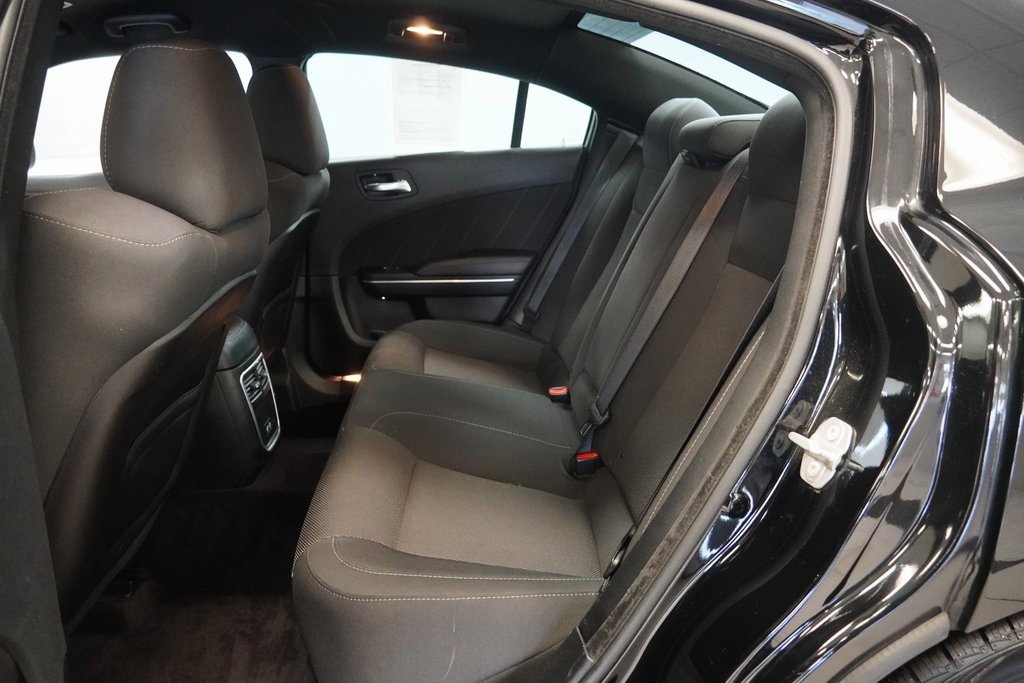 Used 2018 Dodge Charger R/T Scat Pack image 24