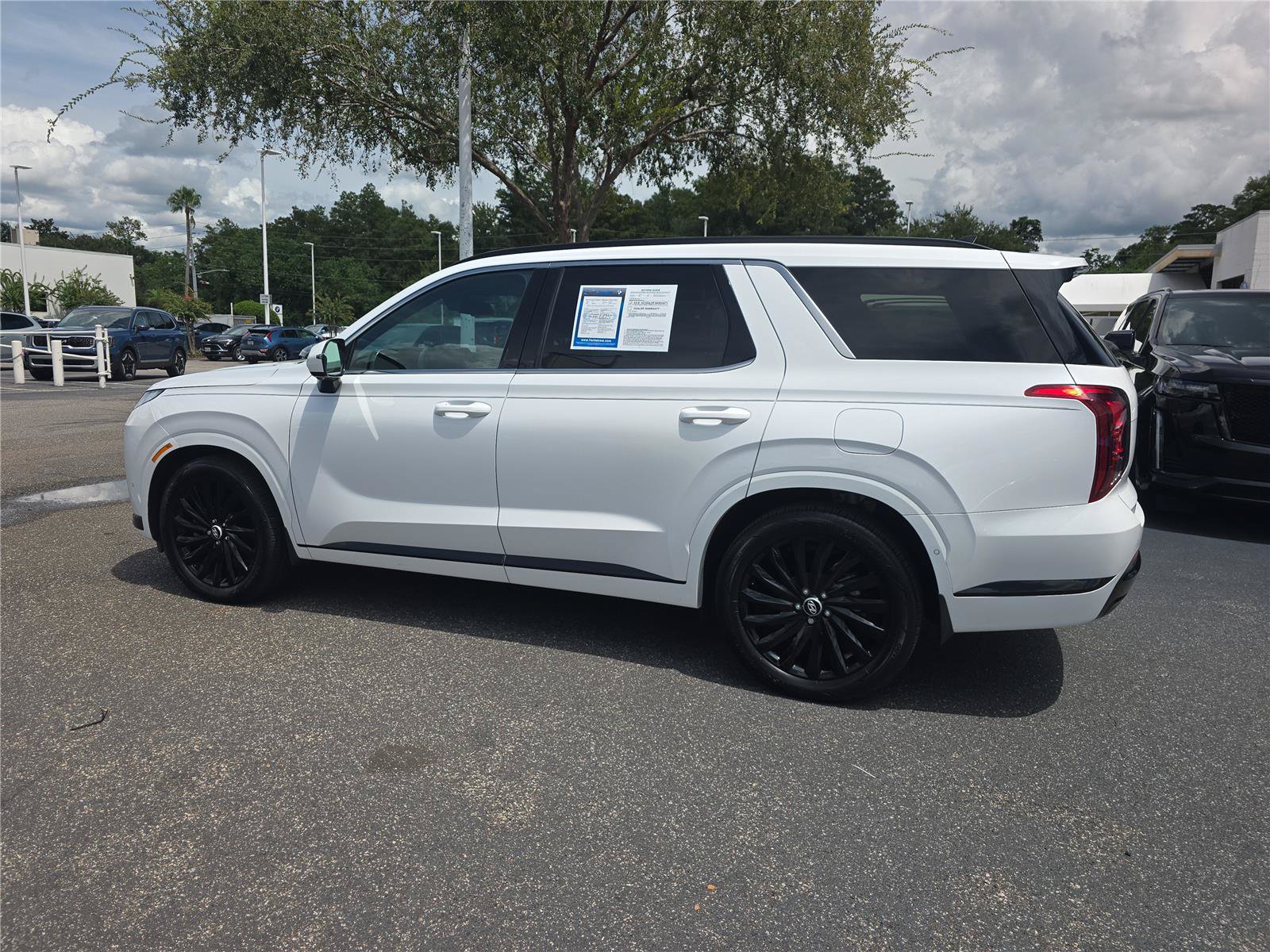 Used 2025 Hyundai Palisade Calligraphy AWD/4WD image 5