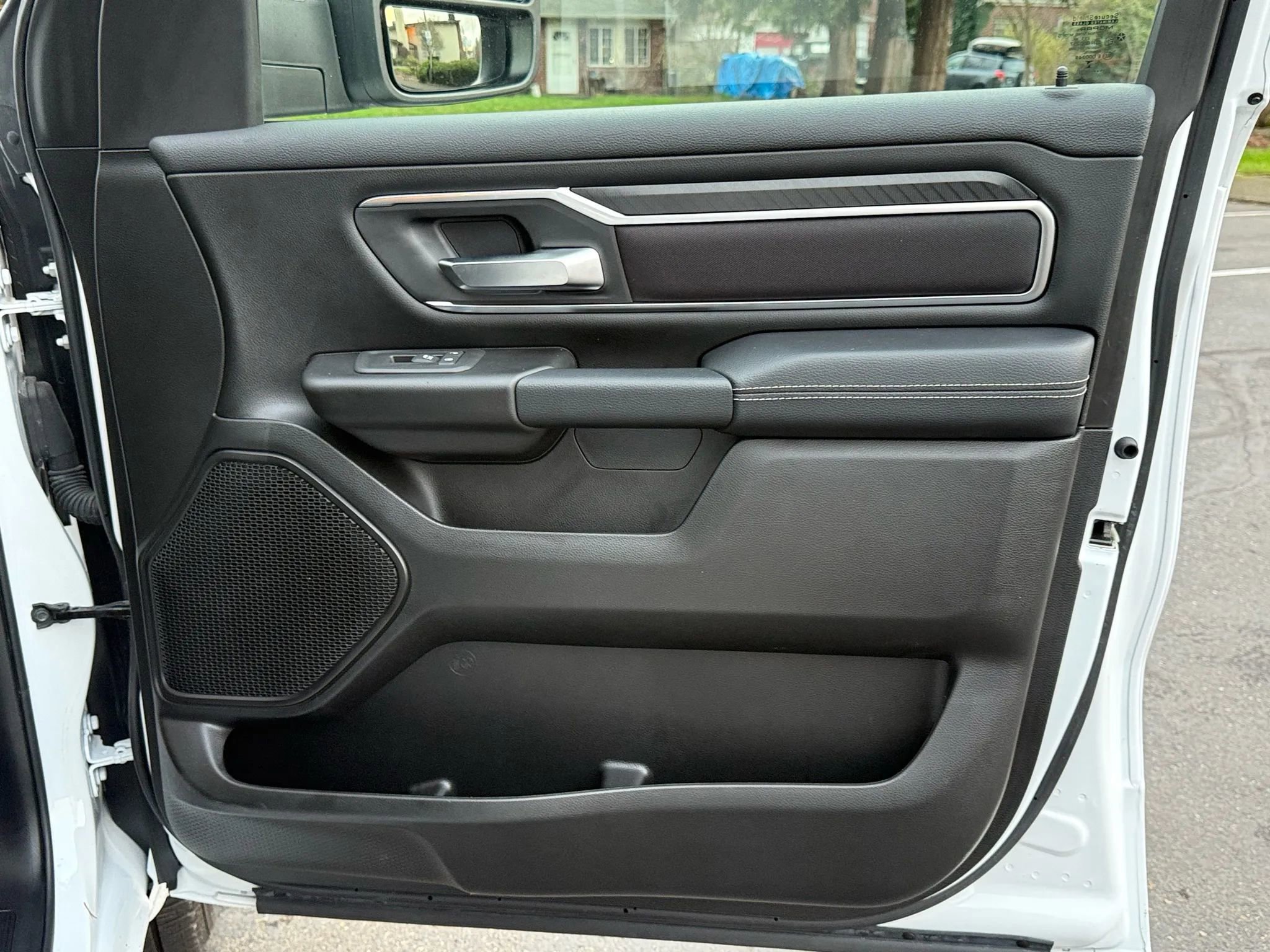 Used 2025 RAM 1500 Big Horn image 17