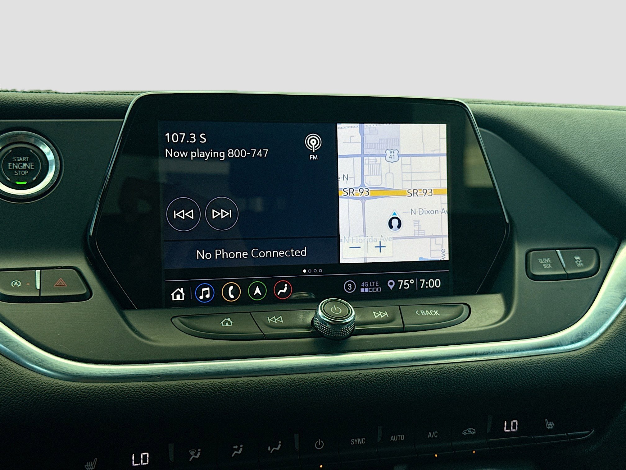 Used 2020 Chevrolet Blazer LT w/ Sound & Technology Package FWD image 29