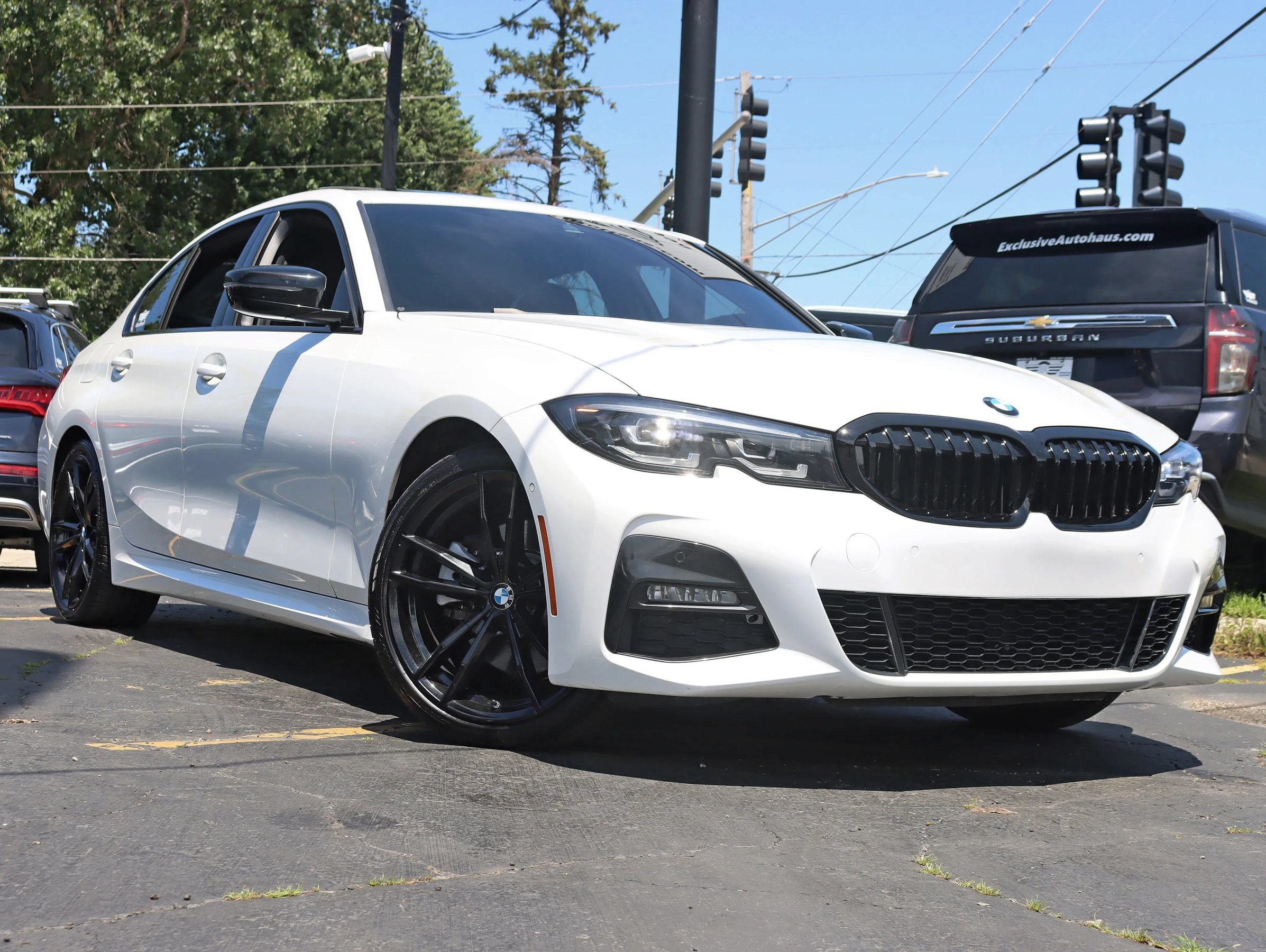 Used 2022 BMW 330i Sedan w/ M Sport Package RWD image 8