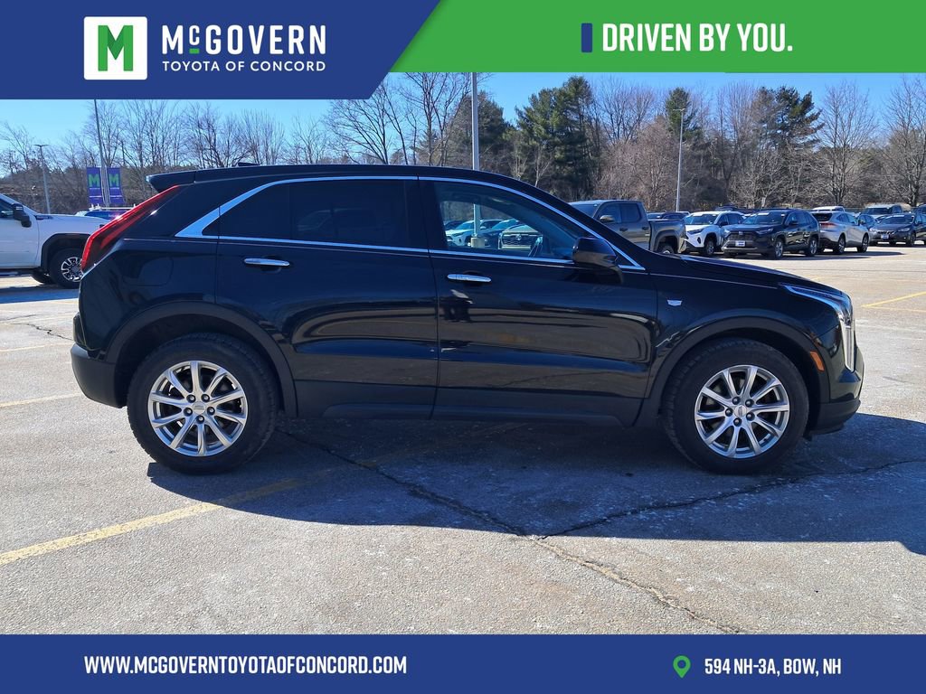 Used 2020 Cadillac XT4 Luxury image 2