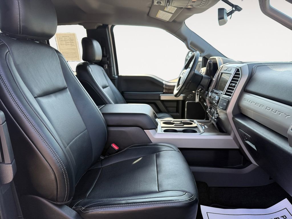 Used 2017 Ford F250 Lariat w/ Chrome Package image 15