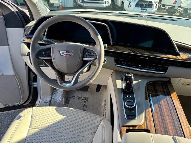 Used 2022 Cadillac Escalade Sport Platinum w/ LPO, ONYX Package AWD/4WD image 25
