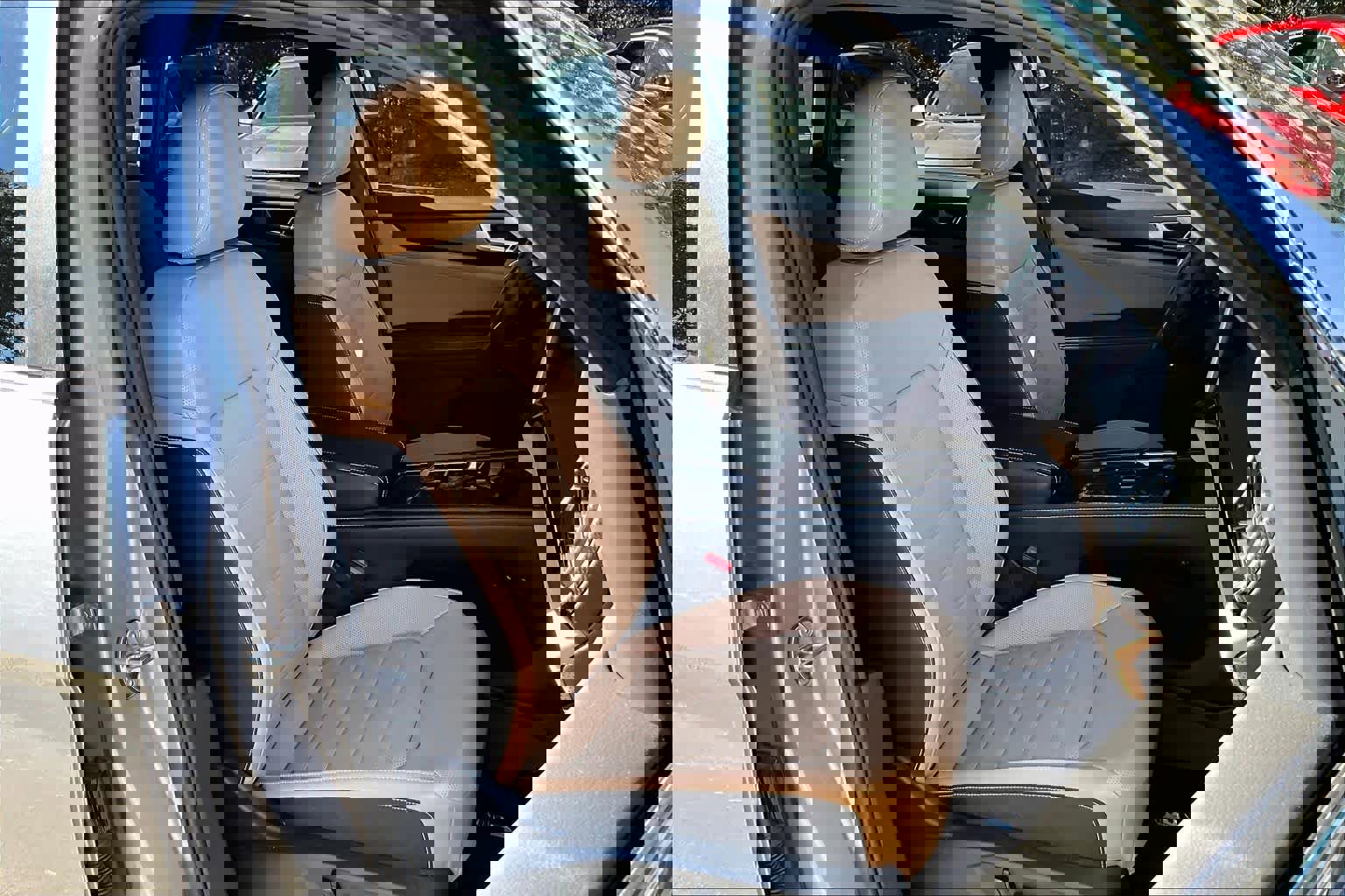 Used 2024 Volkswagen Atlas Cross Sport SEL R-Line image 7