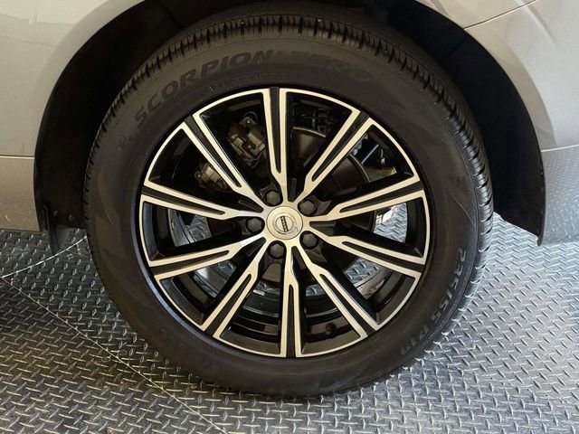 Used 2021 Volvo XC60 T5 Inscription w/ Advanced Package AWD/4WD image 13