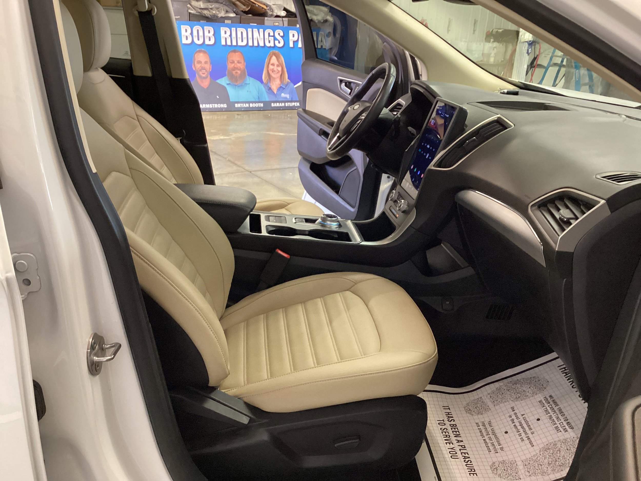 Used 2022 Ford Edge SEL AWD/4WD image 30