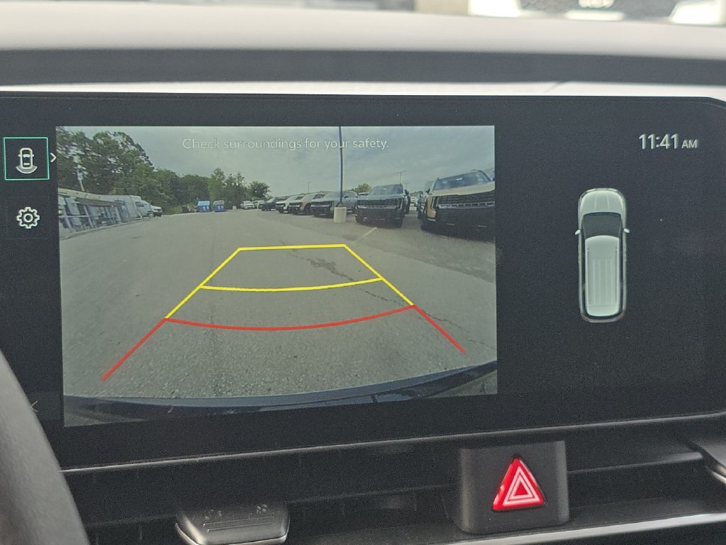 Used 2026 Kia Carnival LX FWD image 28
