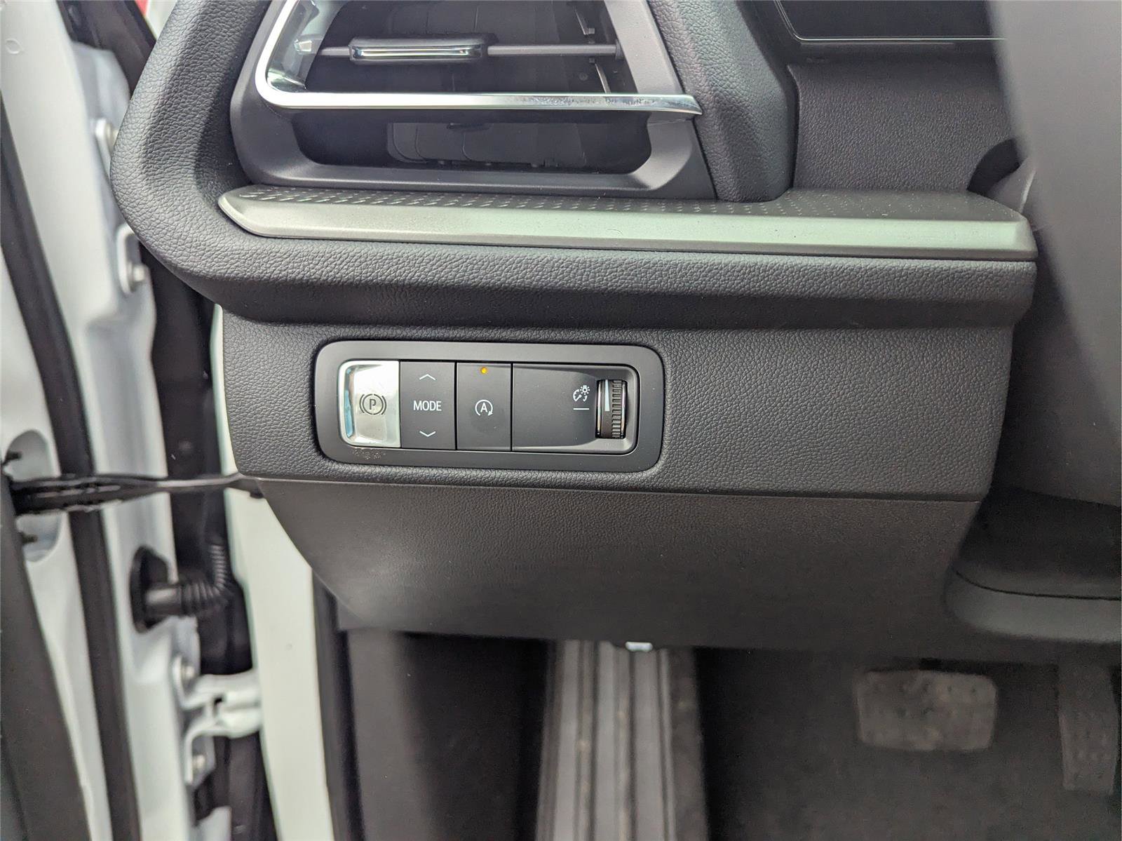 New 2026 Chevrolet Traverse LT image 13