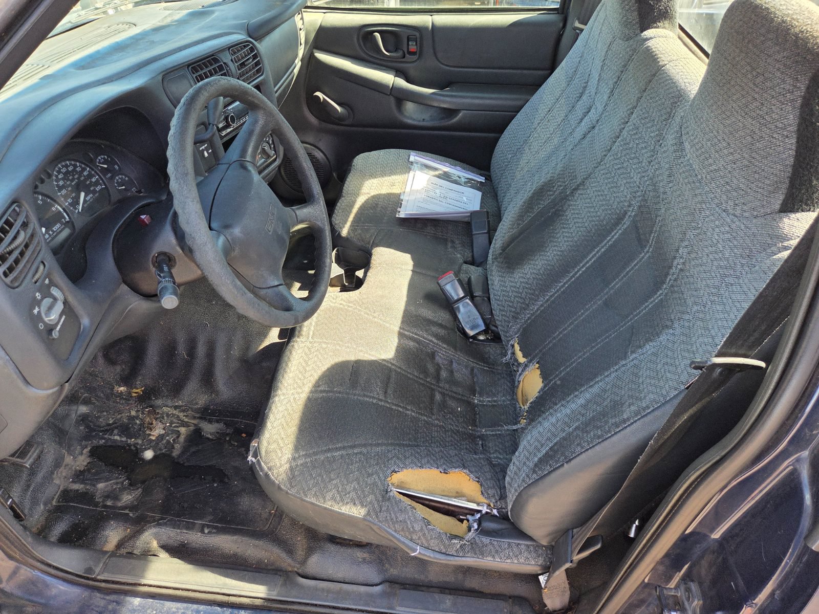 Used 2002 GMC Sonoma SL RWD image 5