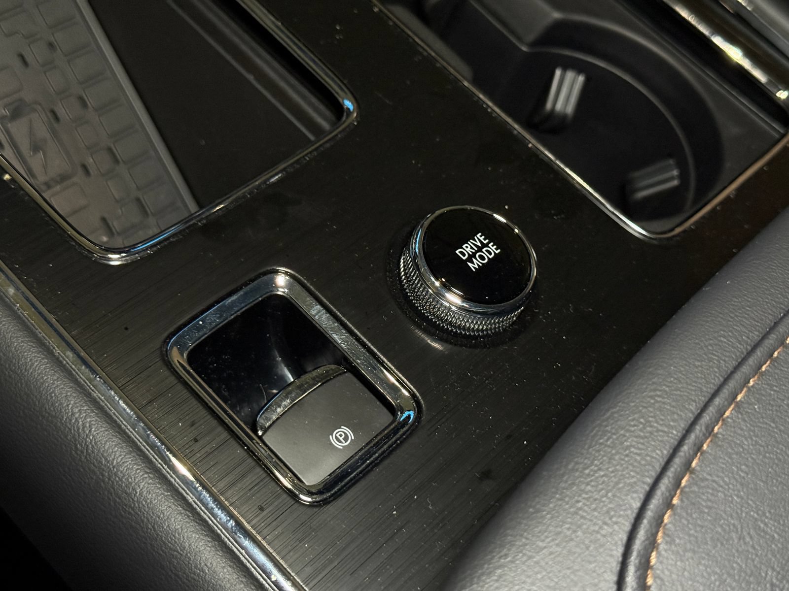 New 2026 Lincoln Aviator AWD image 33