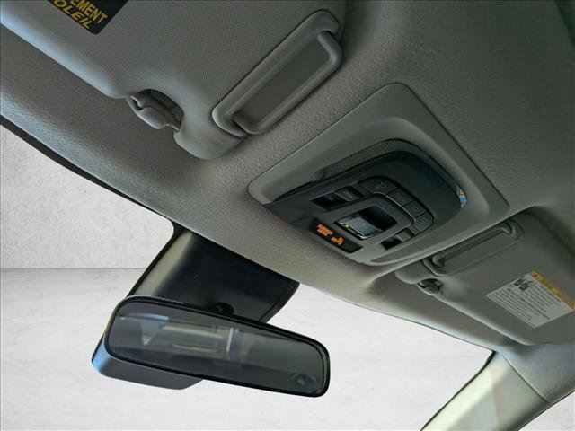 Used 2022 Toyota Corolla Cross LE w/ Moonroof Package FWD image 19