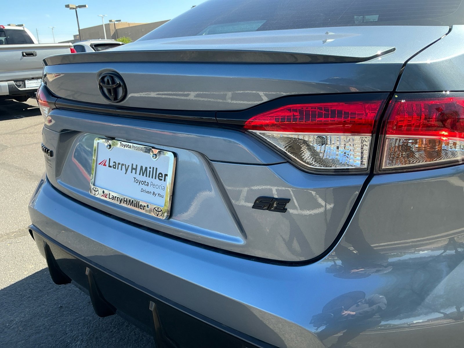 Certified 2025 Toyota Corolla SE FWD image 24