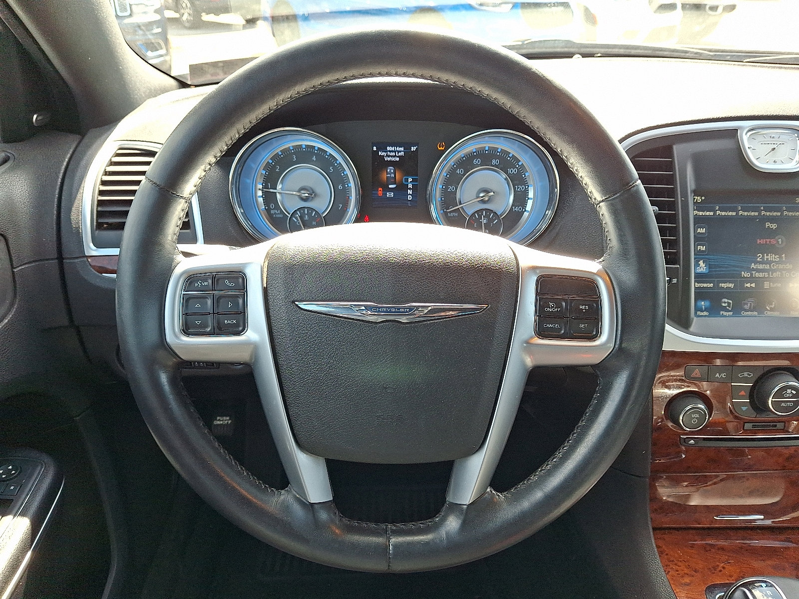 Used 2012 Chrysler 300 Limited image 20