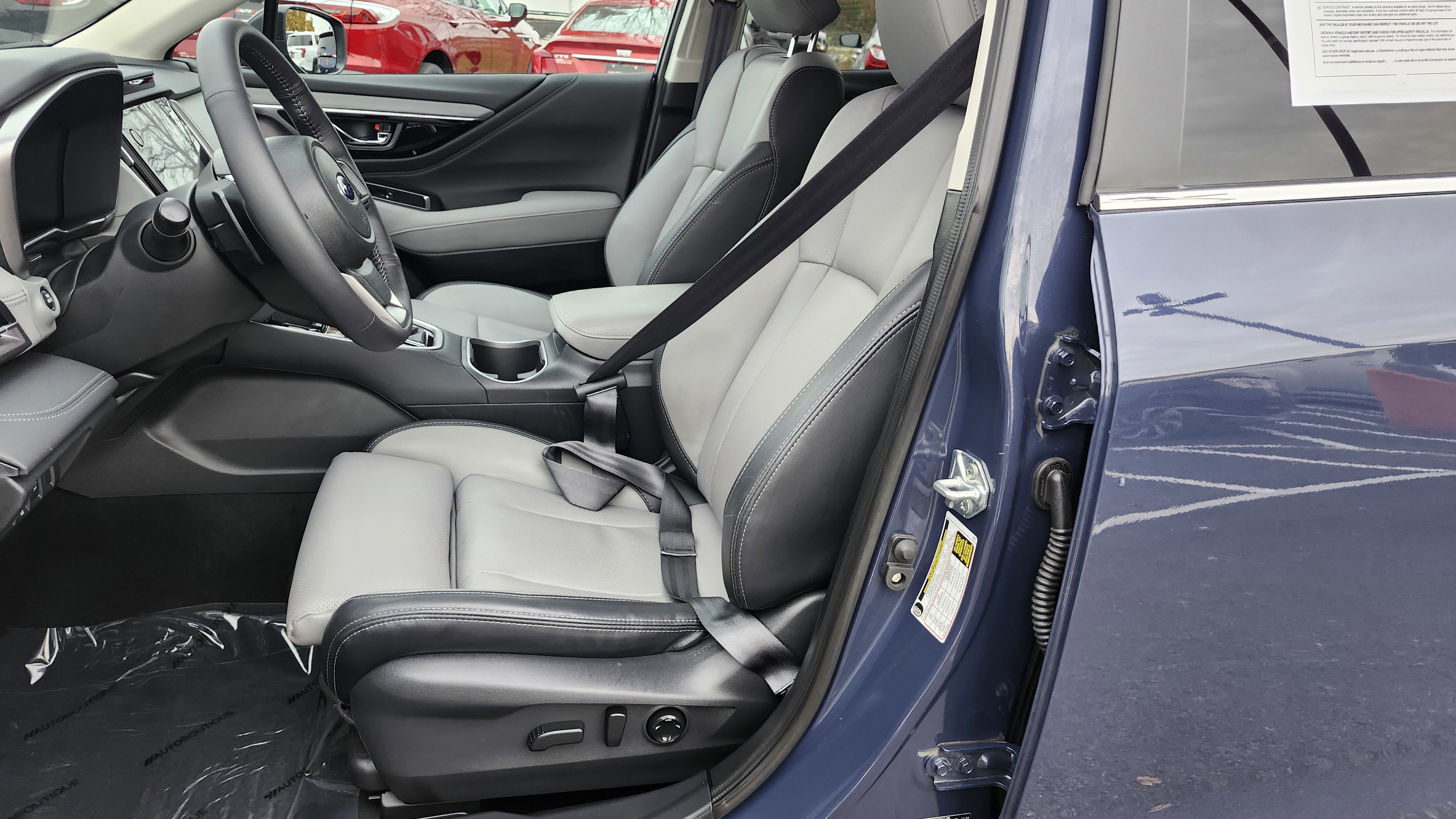 Used 2025 Subaru Outback Limited XT image 24