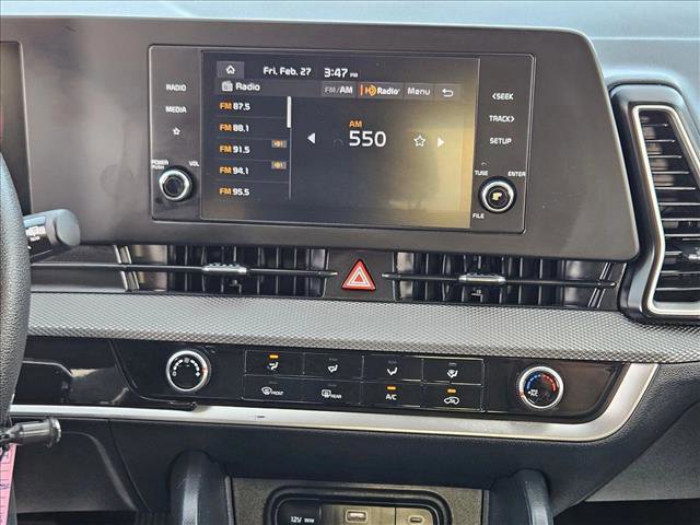 Used 2024 Kia Sportage LX image 13