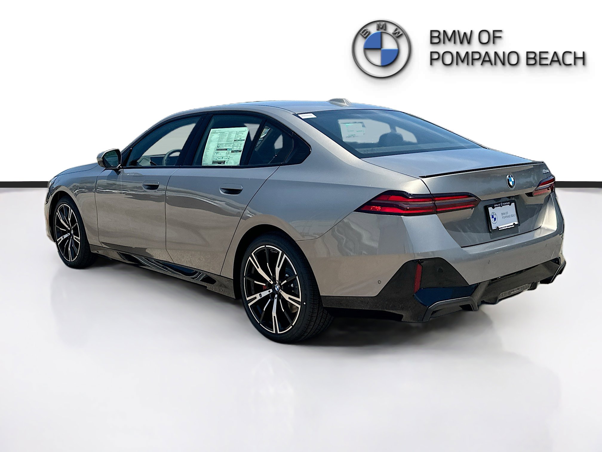 New 2027 BMW 530i w/ M Sport Package RWD image 4