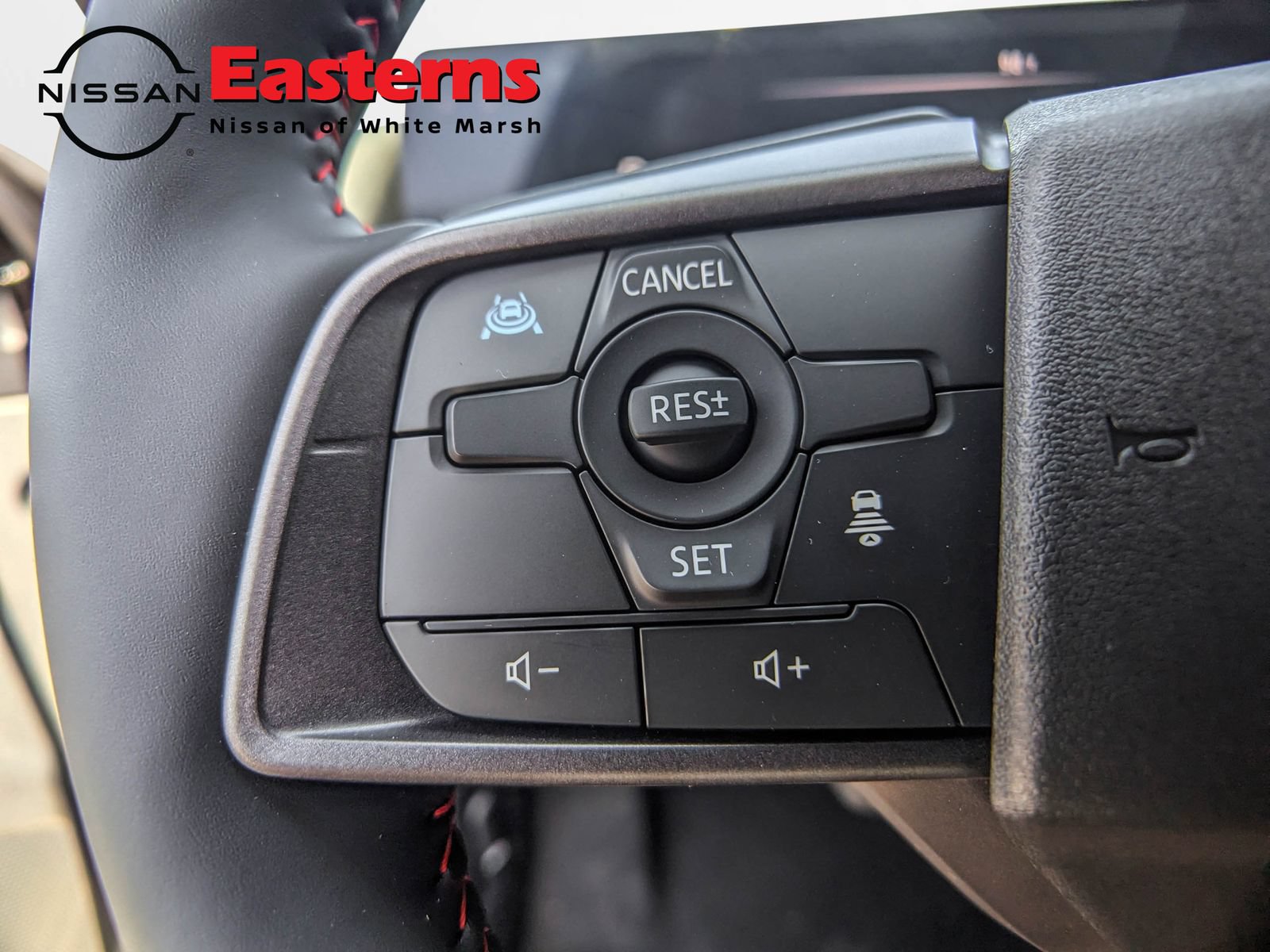 New 2026 Nissan Sentra SR w/ SR Premium Package FWD image 15