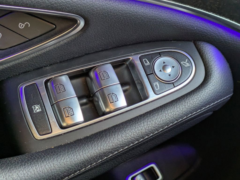 Used 2019 Mercedes-Benz S 450 Sedan image 26