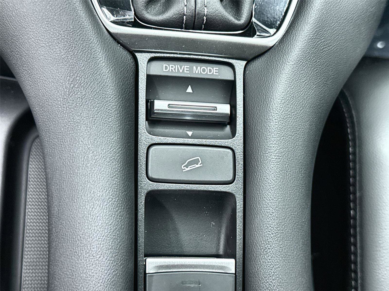 New 2026 Honda HR-V EX-L image 21