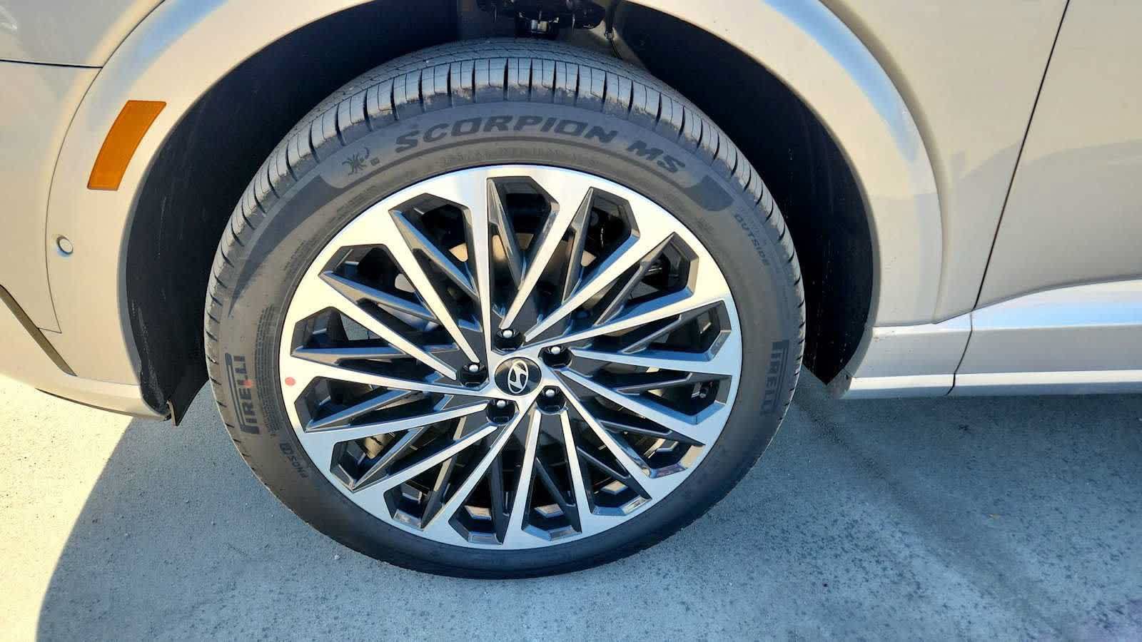 New 2026 Hyundai Palisade Calligraphy AWD/4WD image 28