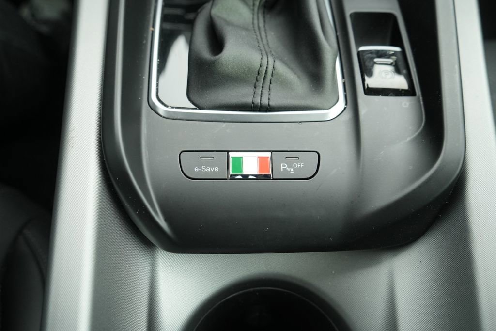 Used 2024 Alfa Romeo Tonale Ti w/ Active Assist Package image 34