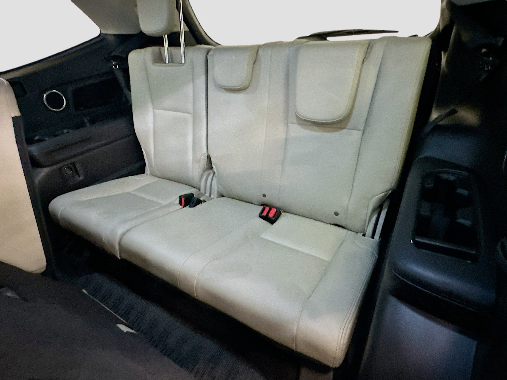 Used 2023 Subaru Ascent Limited w/ Technology Package image 31