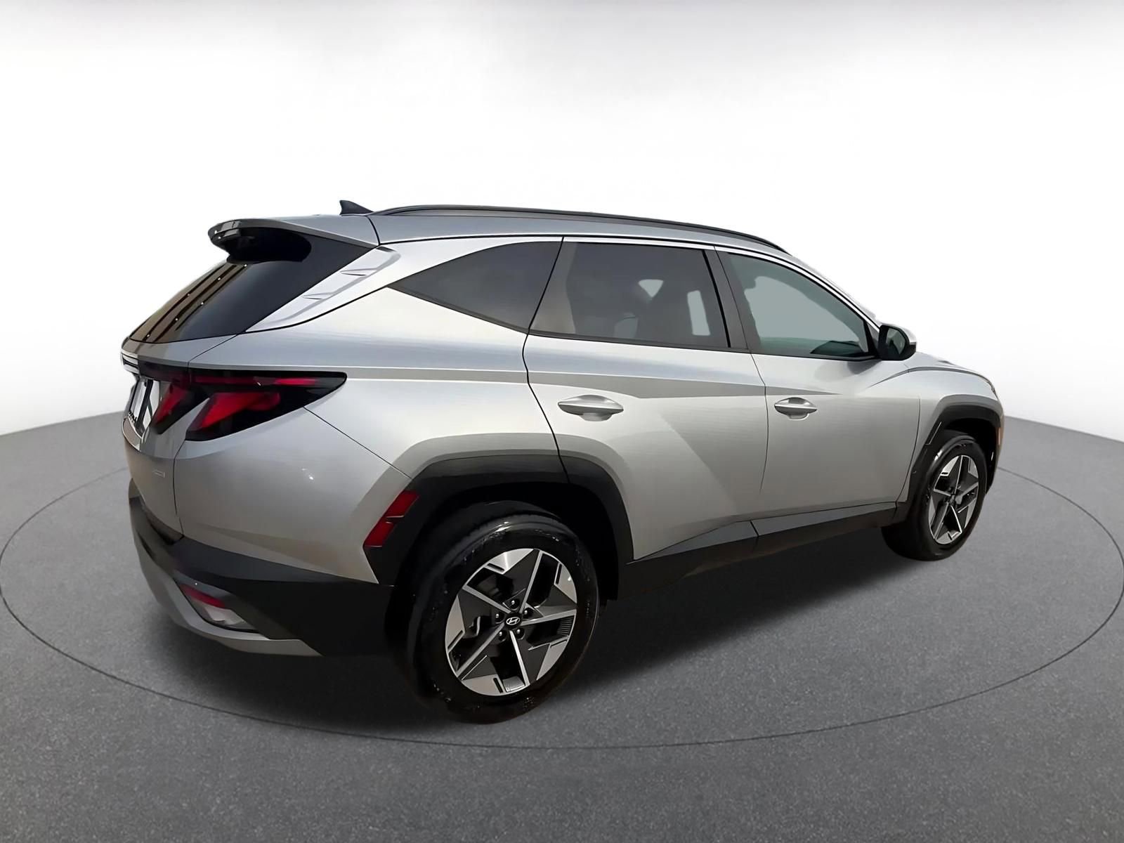 Used 2025 Hyundai Tucson SEL AWD/4WD image 15