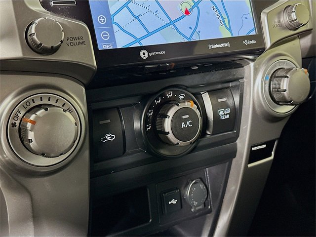 Used 2020 Toyota 4Runner SR5 Premium image 24