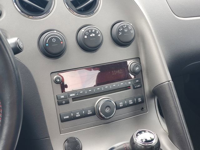 Used 2008 Pontiac Solstice GXP w/ Premium Package RWD image 19