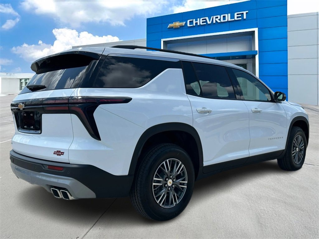 New 2026 Chevrolet Traverse LT w/ Driver Confidence Package image 5