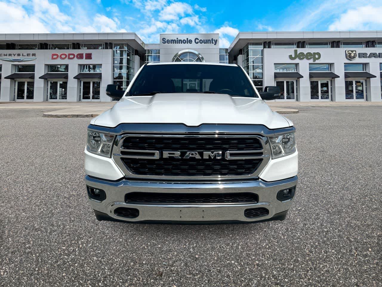 Used 2023 RAM 1500 Big Horn AWD/4WD image 3