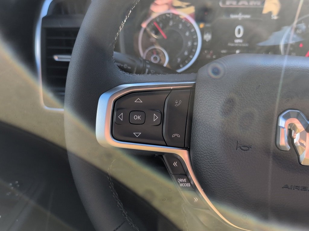 New 2026 RAM 1500 4x4 Crew Cab image 23