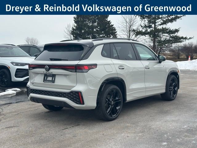 New 2026 Volkswagen Tiguan SE R-Line image 7