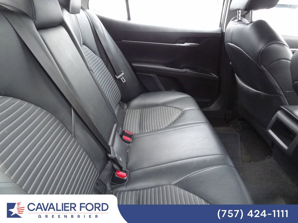 Used 2019 Toyota Camry SE image 8