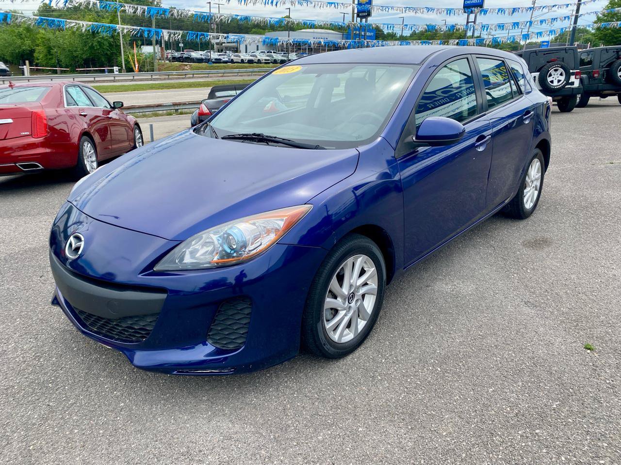 Used 2013 MAZDA MAZDA3 i Touring FWD image 3