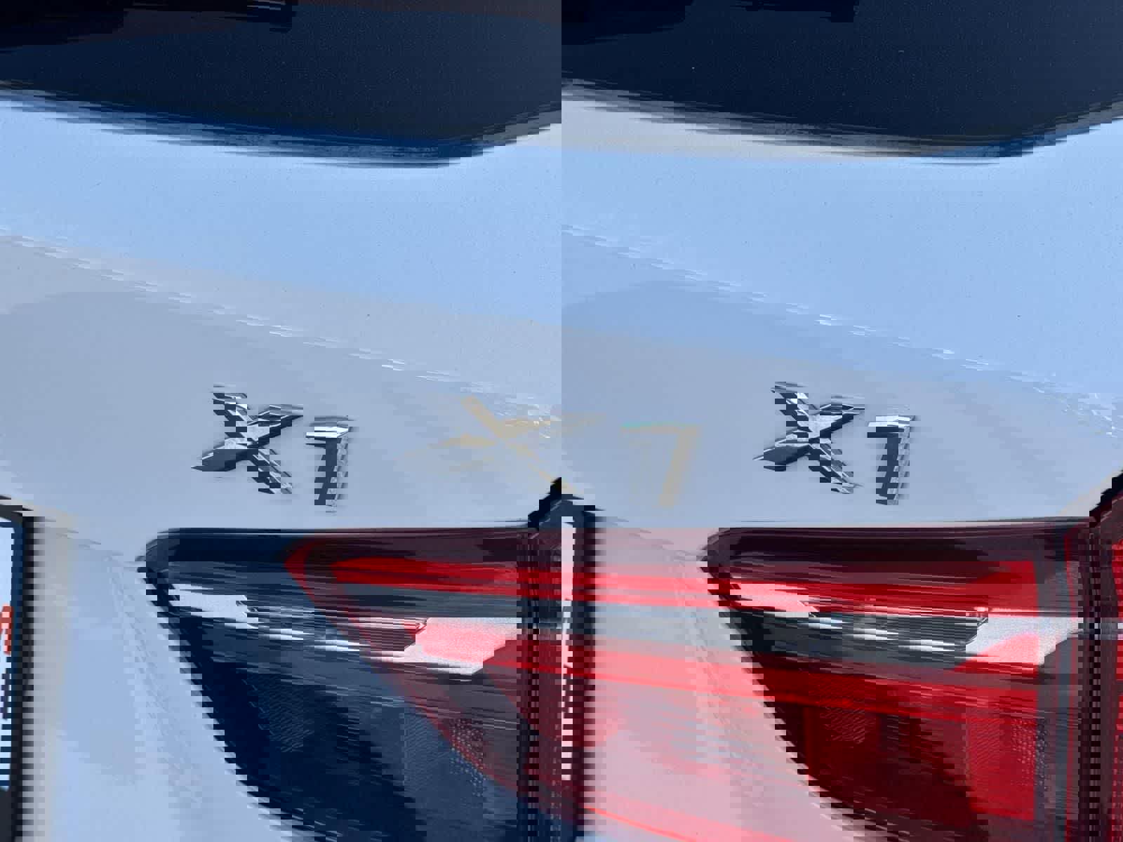 Used 2017 BMW X1 xDrive28i image 11