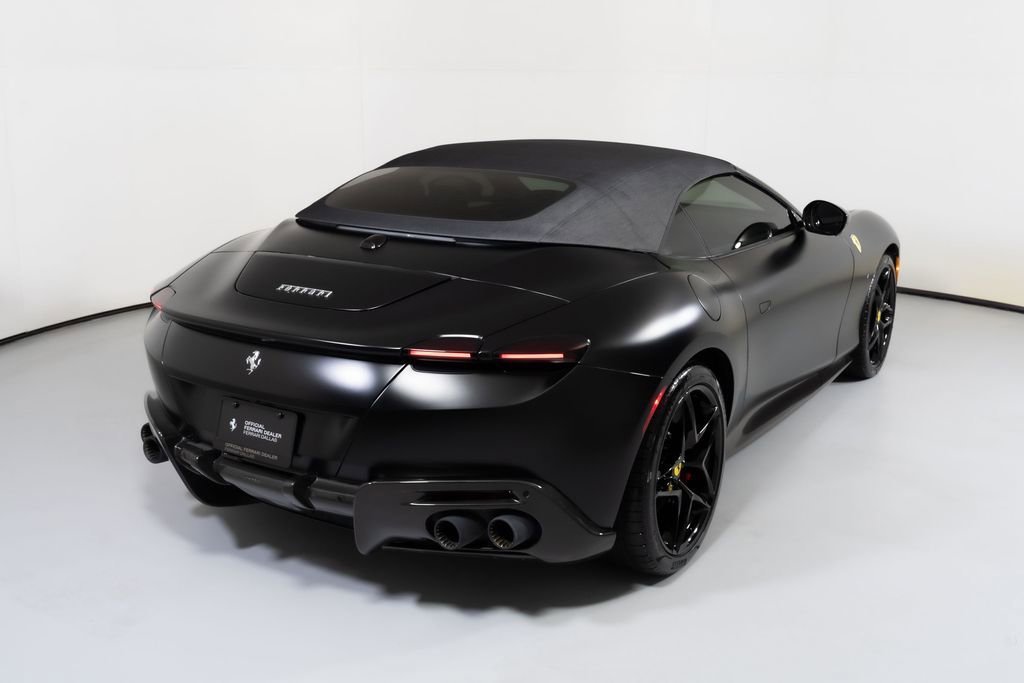 Used 2025 Ferrari Roma Spider image 19