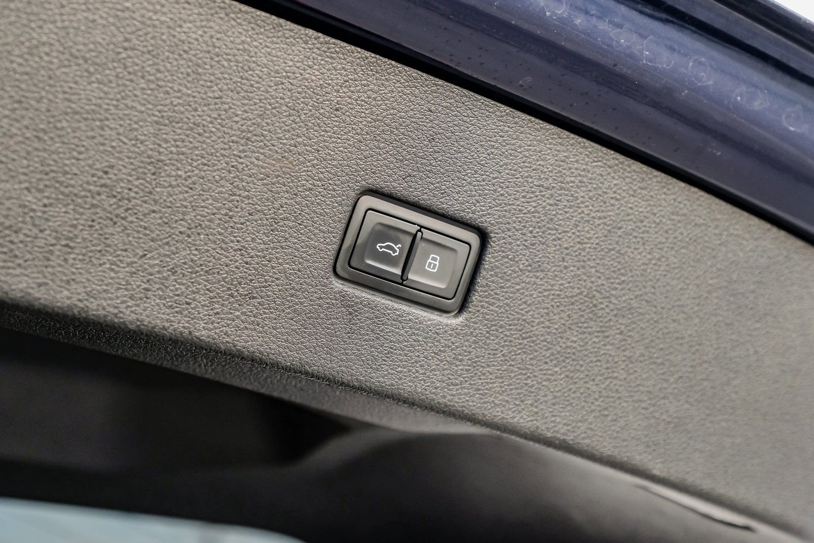 Used 2022 Audi RS Q8 4.0T image 69