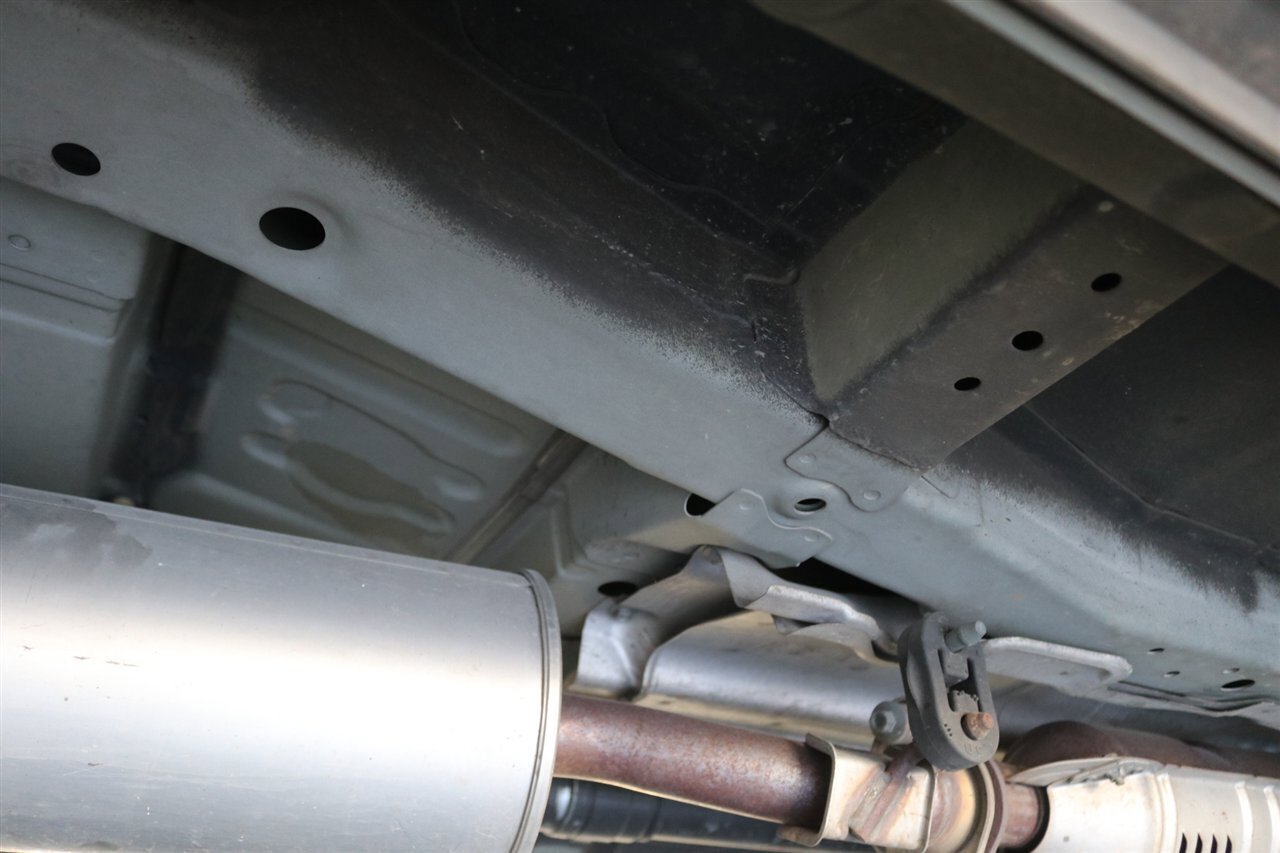 Used 2005 Honda Element EX image 25