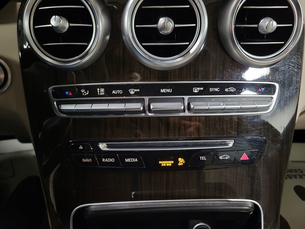 Used 2018 Mercedes-Benz GLC 300 GLC 300 image 19