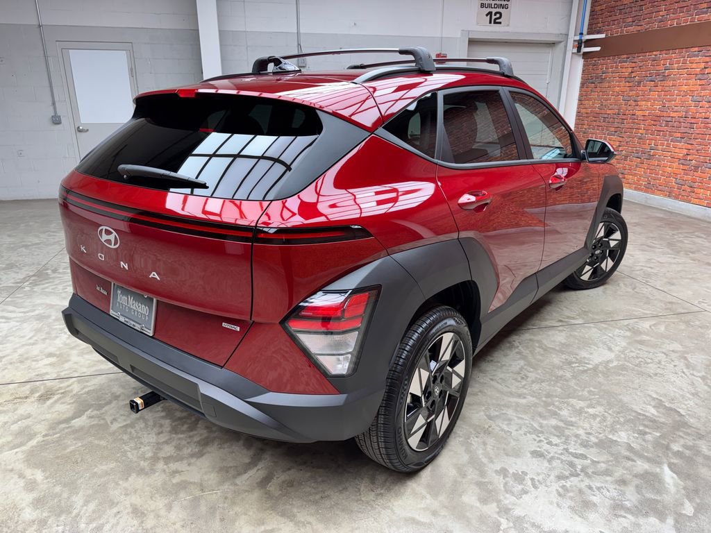 Used 2025 Hyundai Kona SEL AWD/4WD image 5
