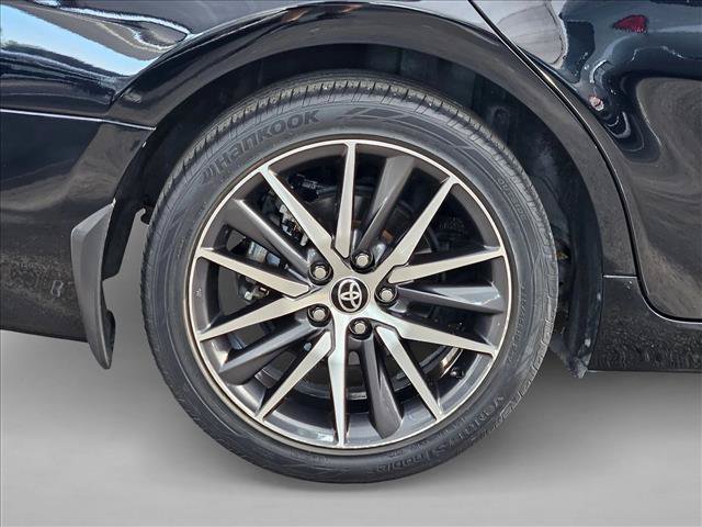 Used 2022 Toyota Camry XLE w/ Cold Weather Package FWD image 19