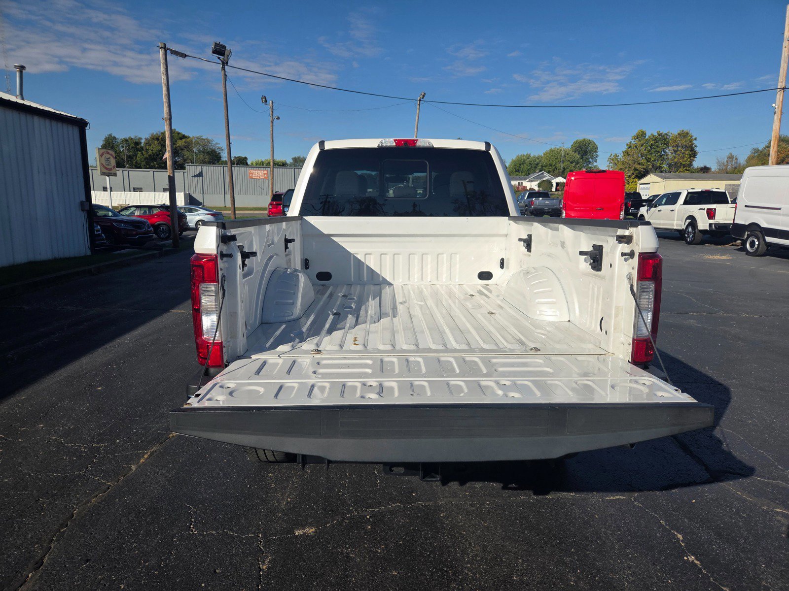 Used 2019 Ford F250 Lariat w/ Chrome Package image 11