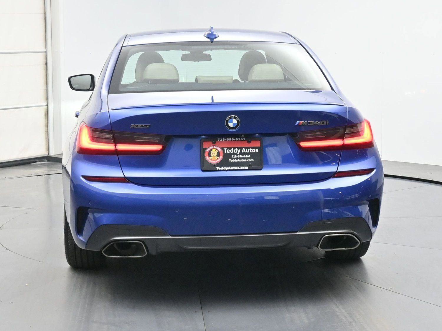 Used 2020 BMW M340i xDrive w/ Premium Package image 27
