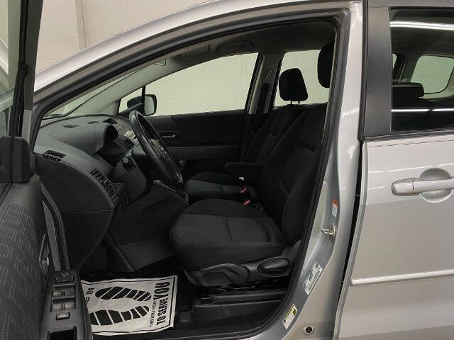 Used 2008 MAZDA MAZDA5 Sport FWD image 10