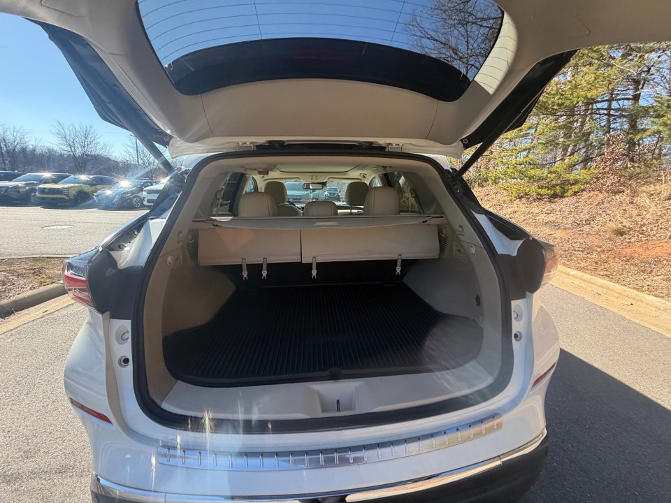 Used 2019 Nissan Murano Platinum image 19