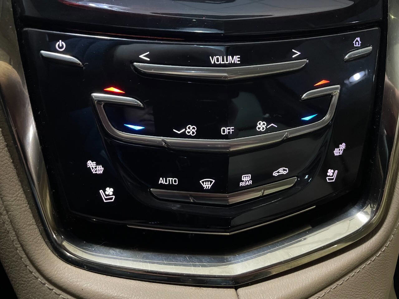 Used 2015 Cadillac CTS Luxury image 36